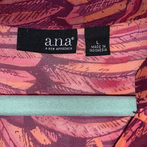 ana - Blouse - Picture 4 of 7